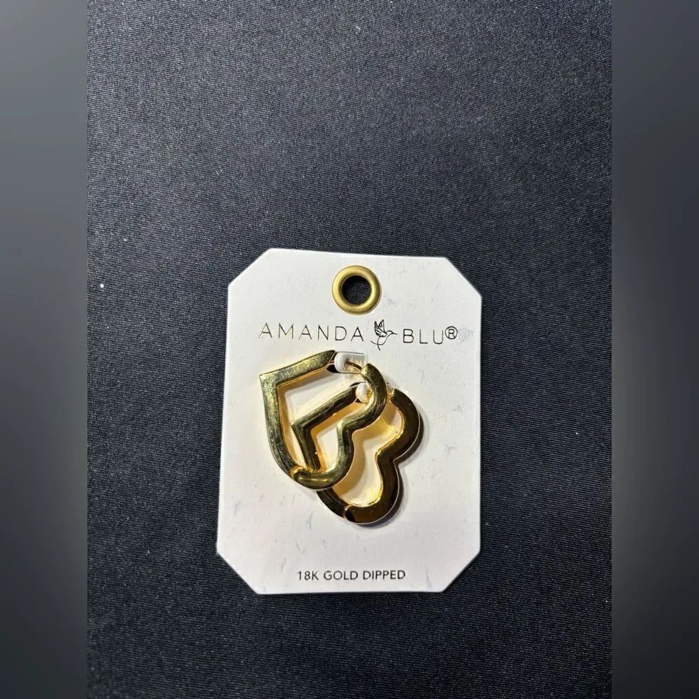 ❤️🥰❤️NEW! Polished Heart Hoops 18K Gold Dipped Stud Earrings Amanda Blu NWT